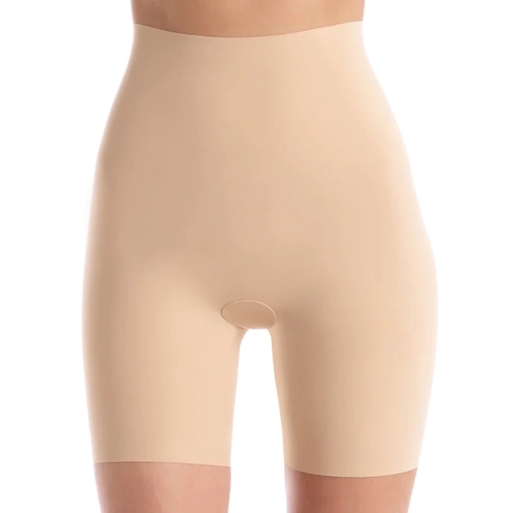 Commando Classic Control Short, Beige Size Small … - image 1